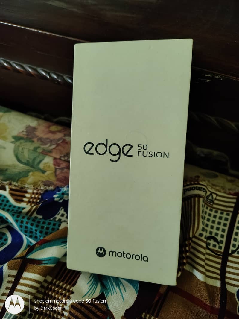 Motorola Edge 50 Fusion with box 5