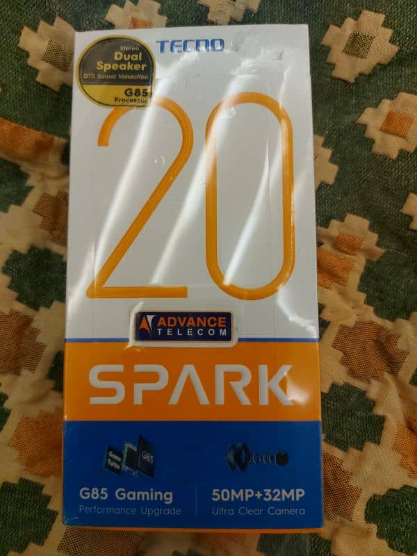 Tecno spark 20 7