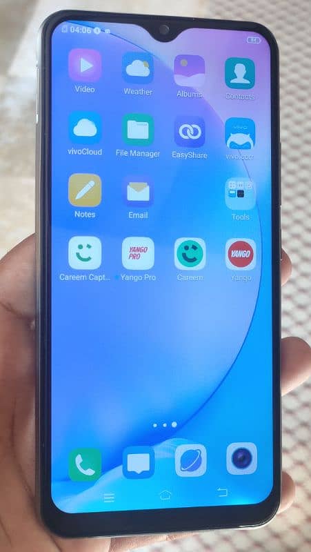 vivo y17  (urgent sale) 10/10 condition 1