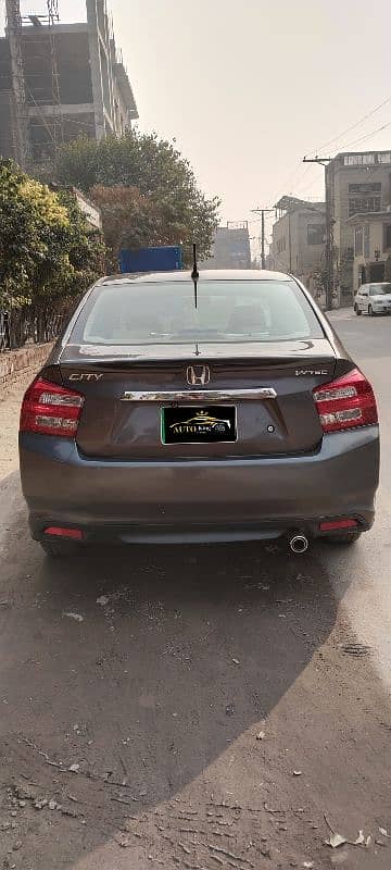 Honda City IVTEC 2020 14