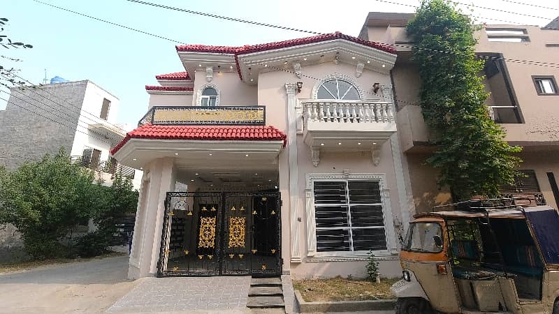 Ideally Located House Of 3 Marla Is Available For Sale In Lahore 2