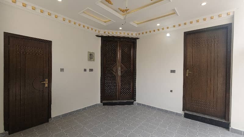 Ideally Located House Of 3 Marla Is Available For Sale In Lahore 3