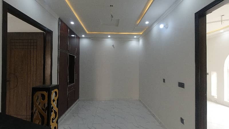 Ideally Located House Of 3 Marla Is Available For Sale In Lahore 14