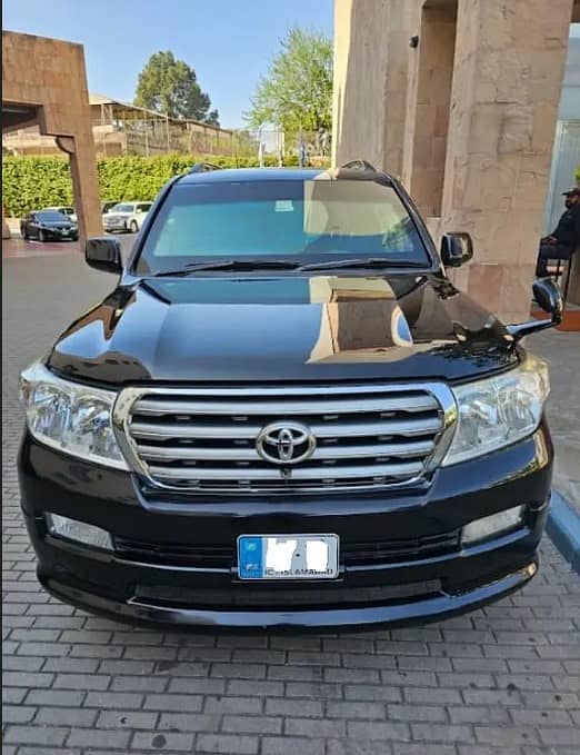 Bullet Proof Car Rental Land Cruiser V8 Fortuner Revo BMW Available  H 11