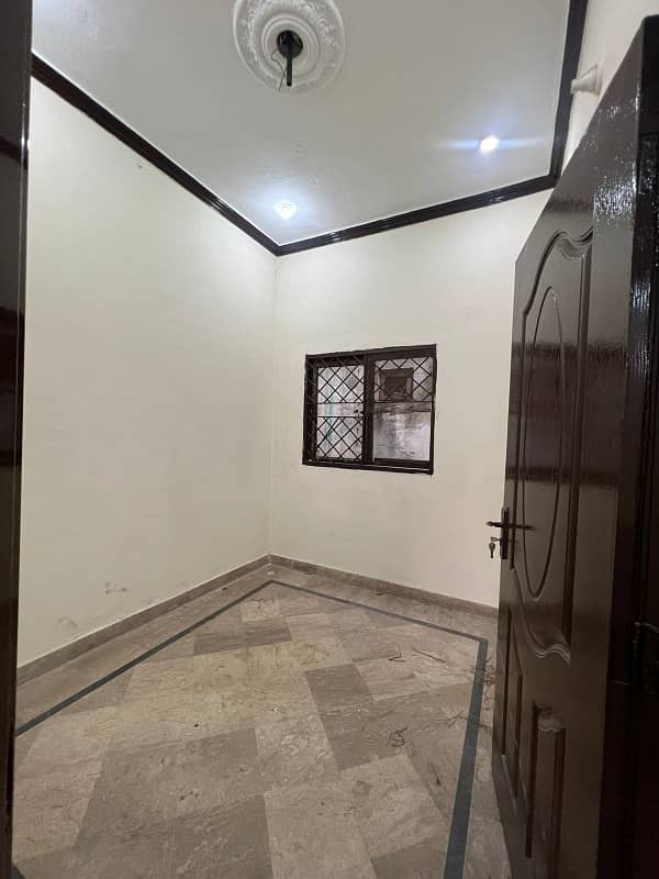 A BEAUTIFUL HOUSE FOR SALE DEPENDS ON 4 MERLA DOUBLE STORY IN AL AHMAD GARDEN PHASE 1 GT ROAD LAHORE. 16