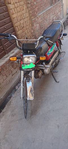 Honda CD 70 for sale