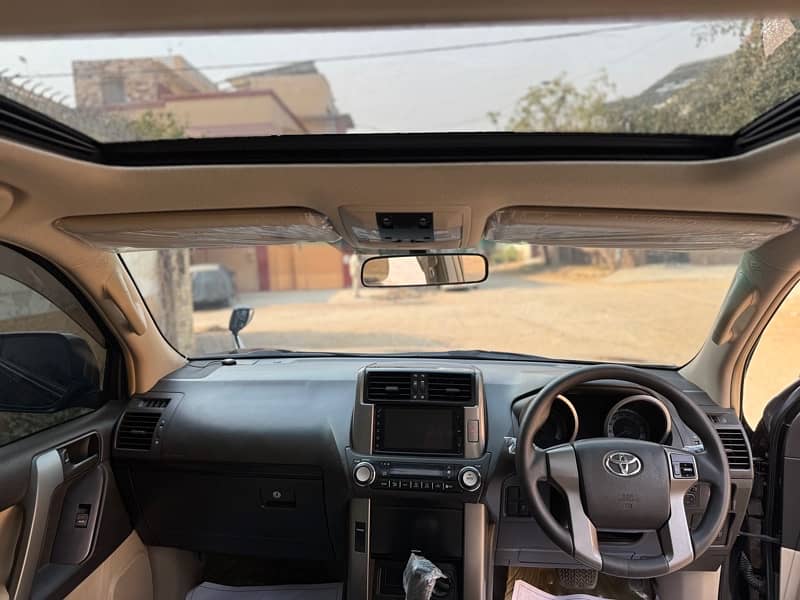 Toyota Prado 2012/18 7 seater sunroof 11