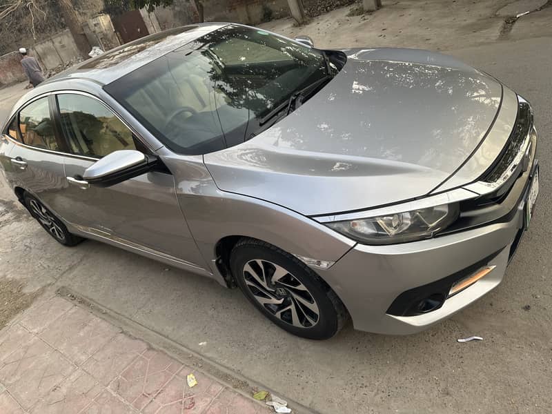 Honda Civic Oriel 2017 1