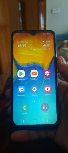 samsung A30 for sale good conditions good bettry tim