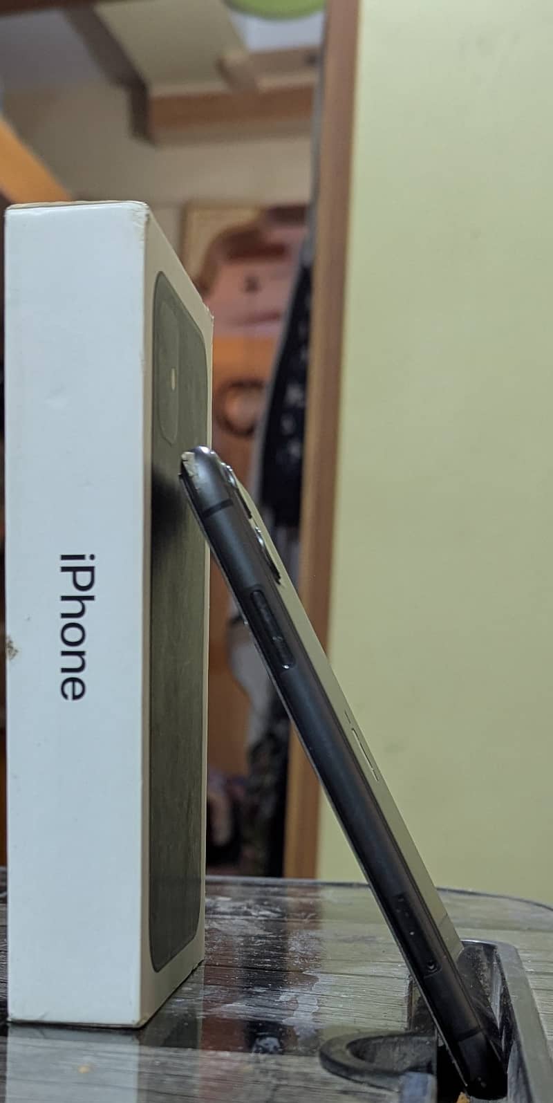 iphone 11 with box 1