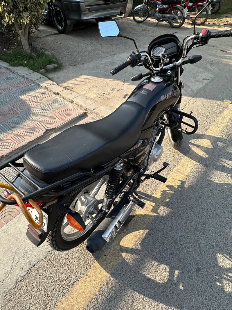 Suzuki GD 110 (2023) for Sale | Brand New, Fuel-Efficient, Low . Lahore 12