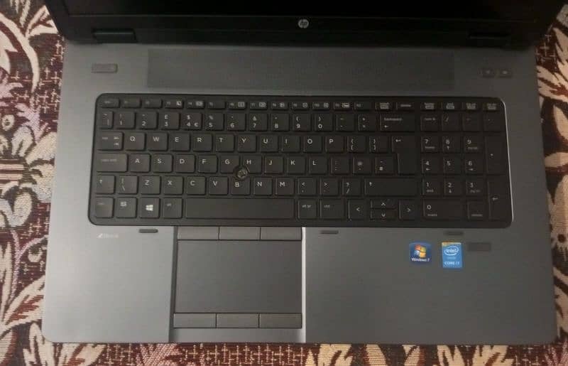 HP ZBook 17 G2 - Mobile Workstation (16GB RAM, 4GB Nvidia, SSD+HDD) 4