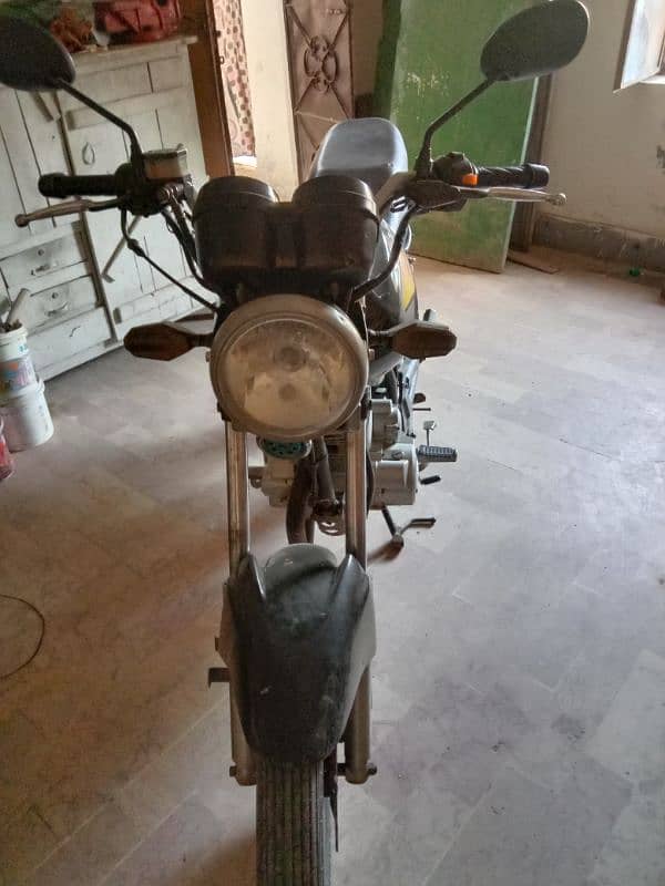 road prince twister/Ravi piaggio for urgent sale exchange 4