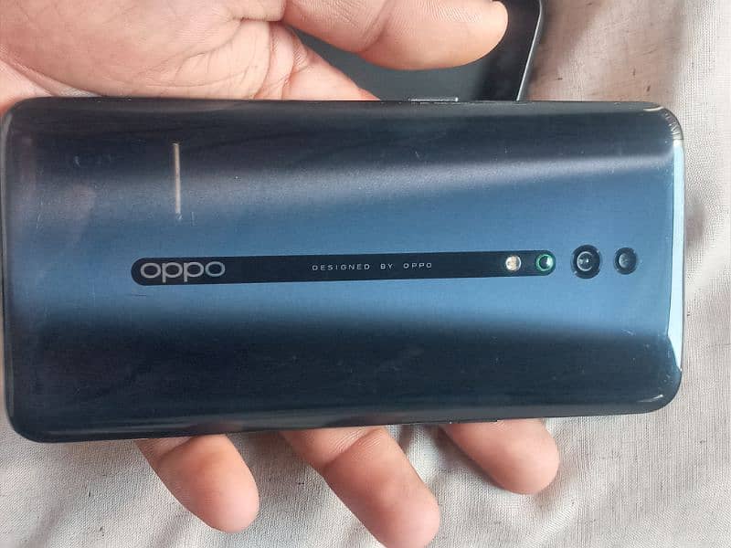 OPPO Reno Z        8/512 0