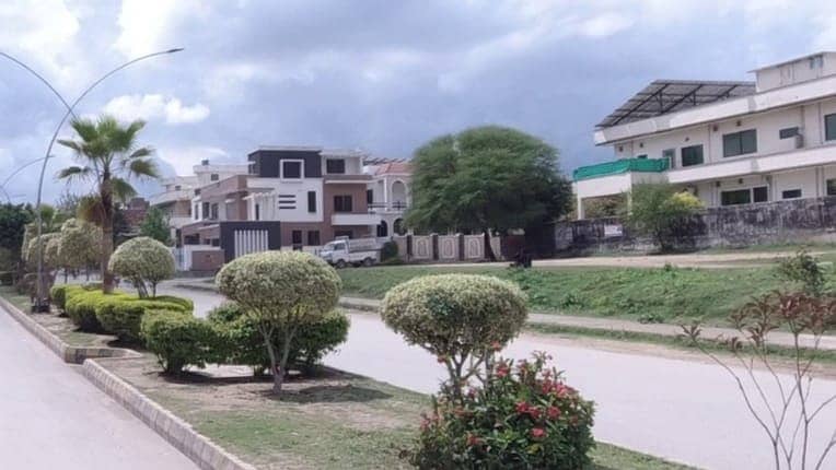 Luxury Used House For Sale In Islamabad 3