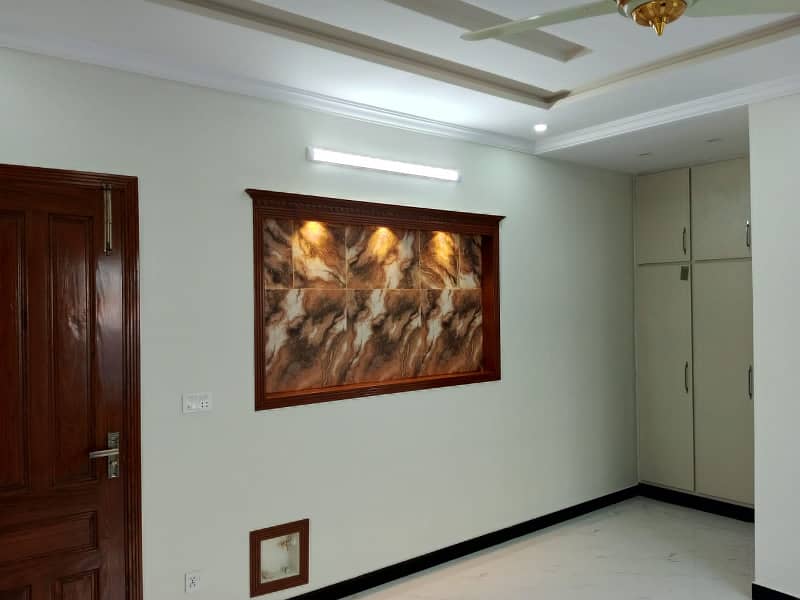 Luxury Used House For Sale In Islamabad 17