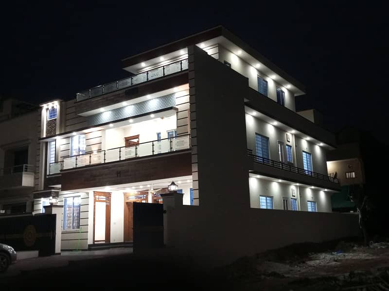 Luxury Used House For Sale In Islamabad 24