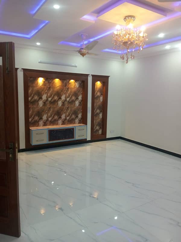 Luxury Used House For Sale In Islamabad 28