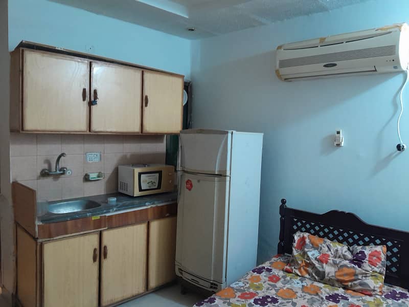 Idol Furnished Apartment Male/ Female 2