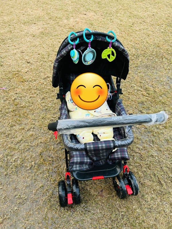 Baby Pram / Baby Walker / Baby Stroller – Like New, 10/10 Condition! 0