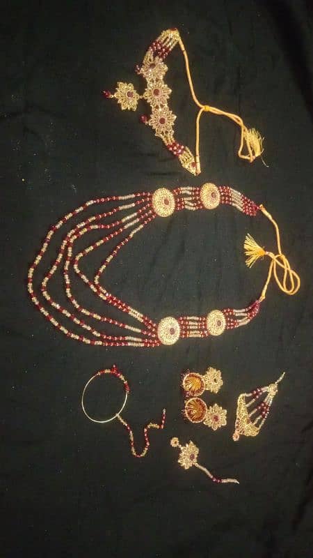 barat set also casualy used 0