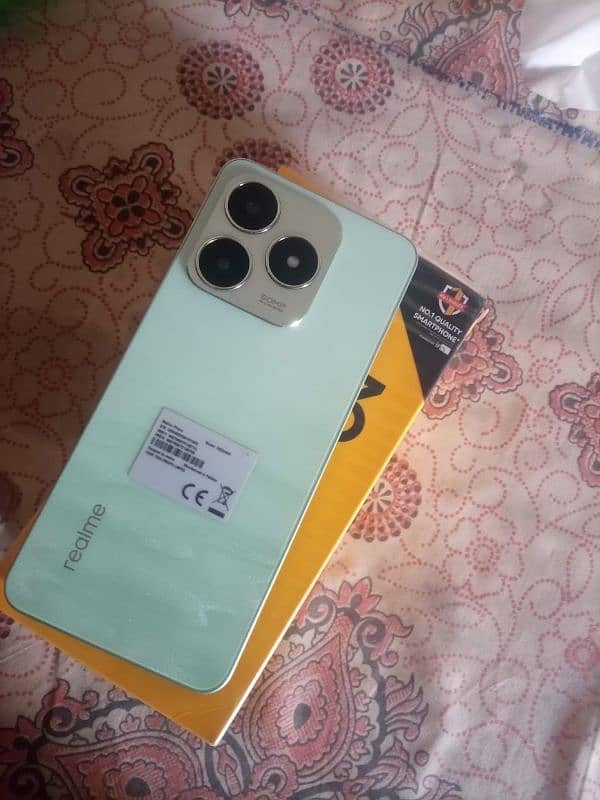 realme c63 6/128 memory full box han 10 month gannati han abi 1