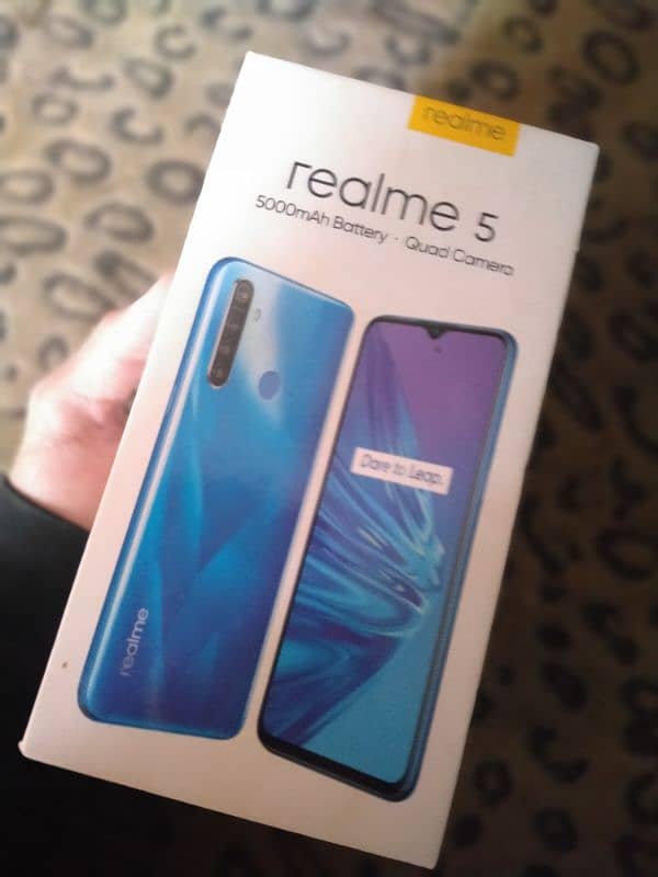 all okay hai realme 5 panel pay ek dot hai gaming set 3