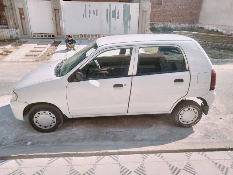 Suzuki Alto 2012 5