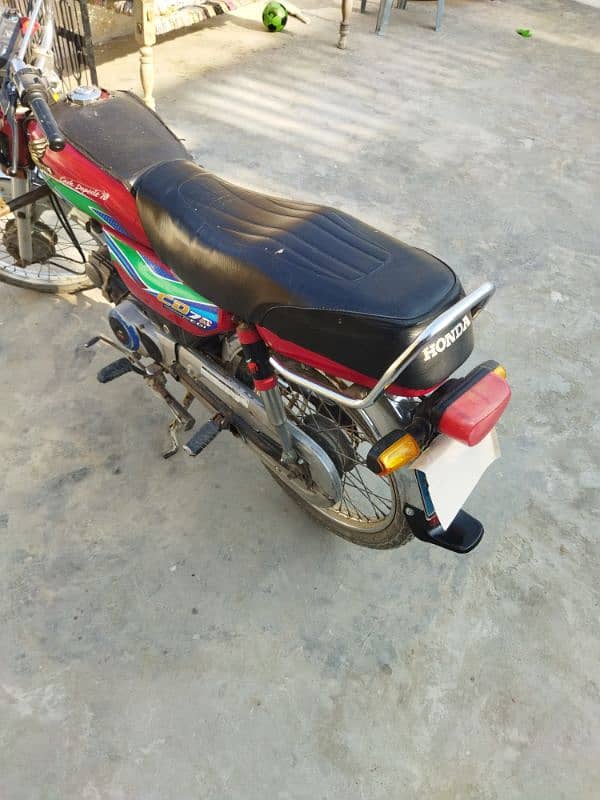 Honda cd 70 fresh Bike 2018 model 9