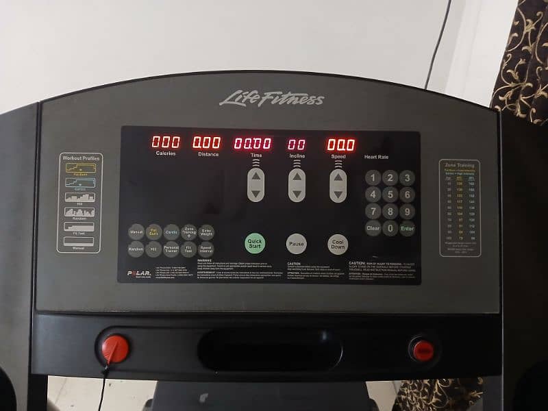 Treadmill / running machine / jogging machine 4