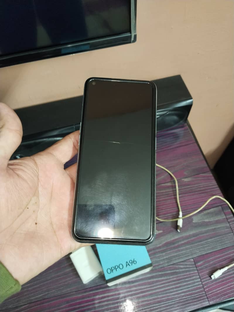 OPPO A96 0