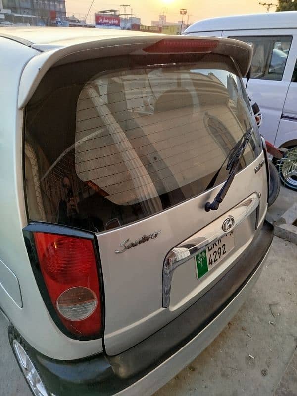 Hyundai Santro 2004 9