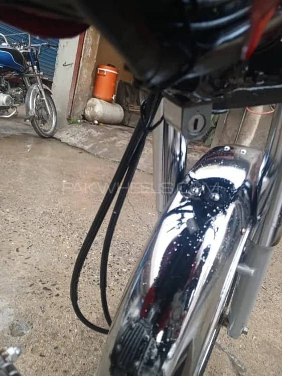 Honda CD 70 2021/22 rawalpindi number 1stowner file mising03359845973 7