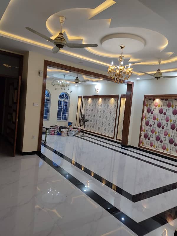 14 Marlas Prime Location BASEMENT With Parking Boring Near Kashmir Highway G-13/1 0