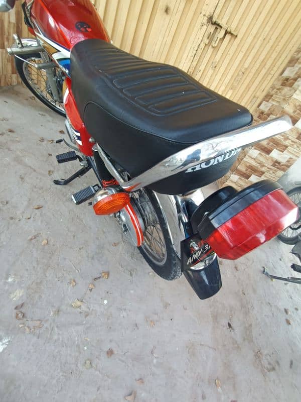 20 Model 125 urgent sale 4