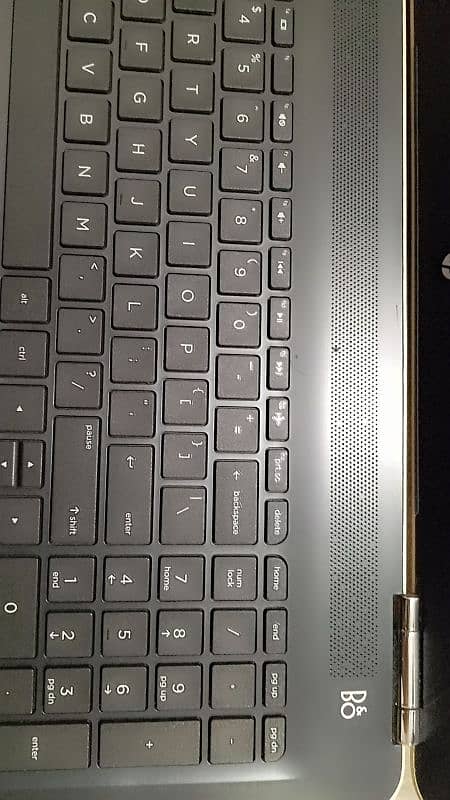 HP PAVILION LAPTOP 1