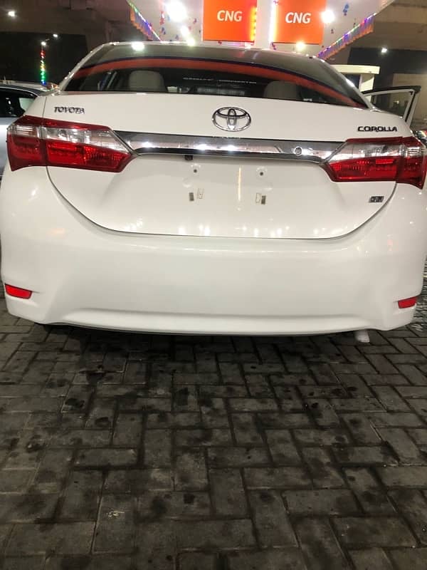 Toyota Corolla GLI 2015 6