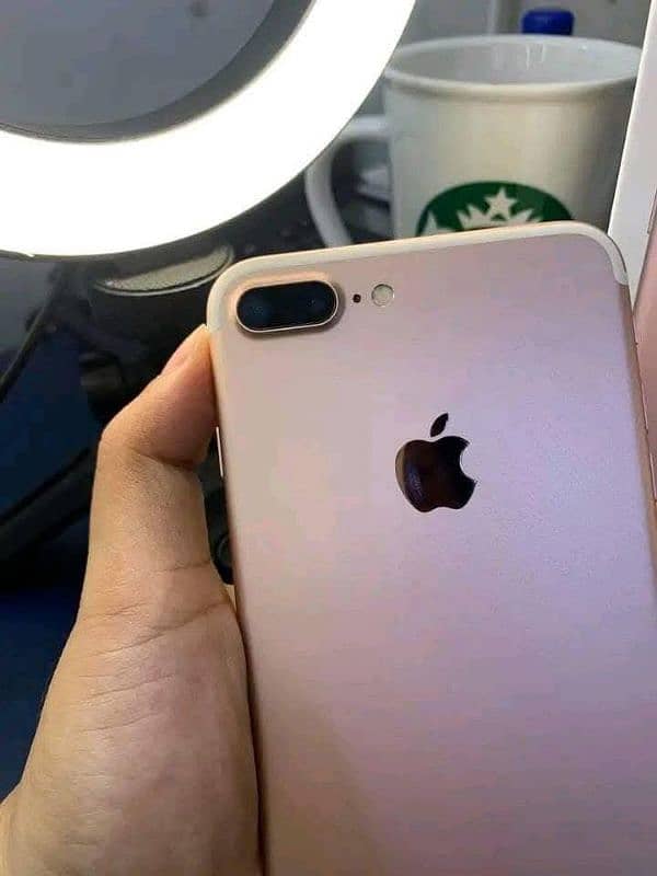 iphone 7 puls 128 GP my Whatsapp number 0341-15*94/804 1