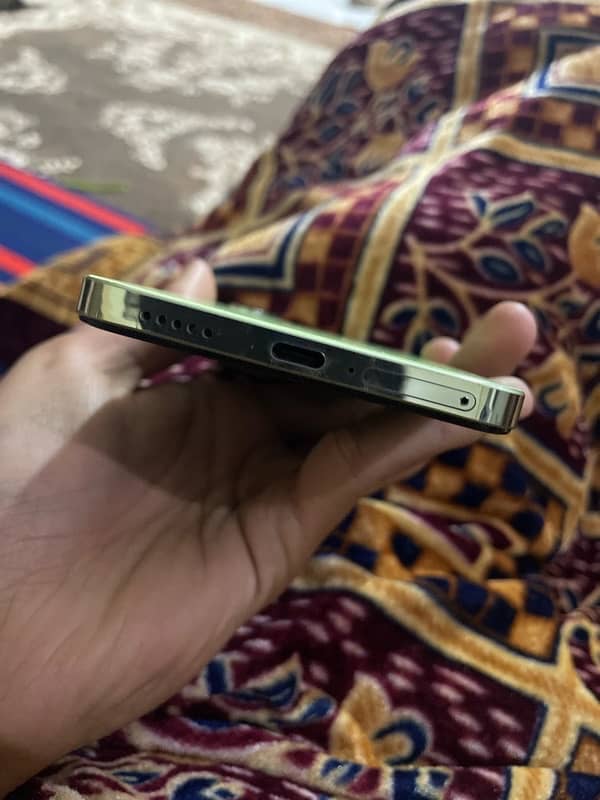 vivo y 100 with dabba charger 10 by 10 condition 3