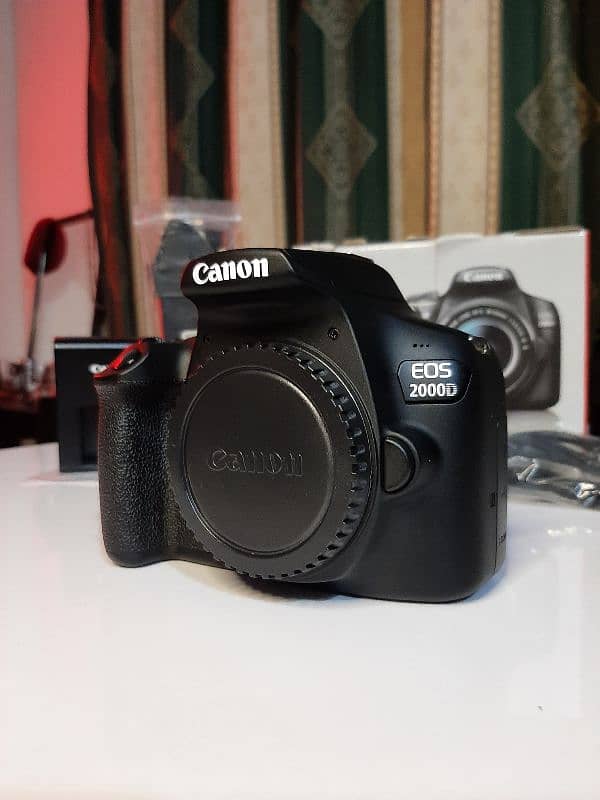 Canon Eos 2000D Dslr Camera | Brand New Condition - Complete Box 1