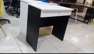 Smart study table/computer