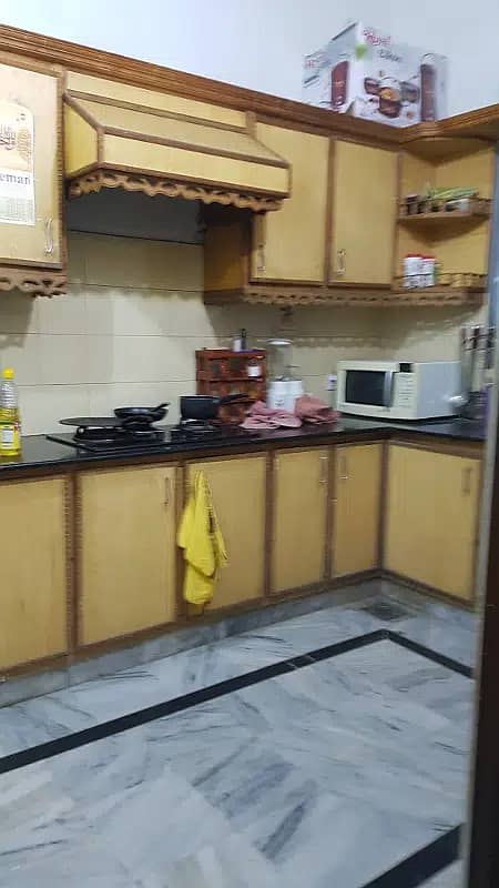 G-14/4 25x50 Upper Portion 2 Bed 2 Bath Tvl Kitchen Gas Boring Available Separate Meters 8