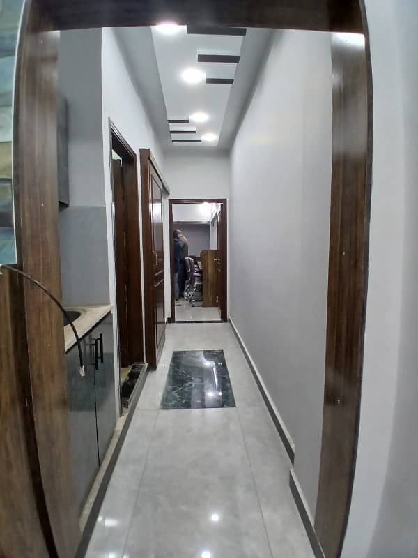 FULLY NEW FURNISHED AND RENOVATED COMMERCIAL OFFICE FOR RENT 5