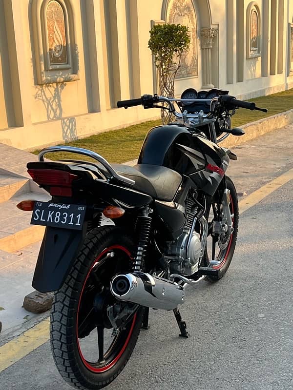 Yamaha YBR 125G 2018 model Only 2470km genuine mileage 7