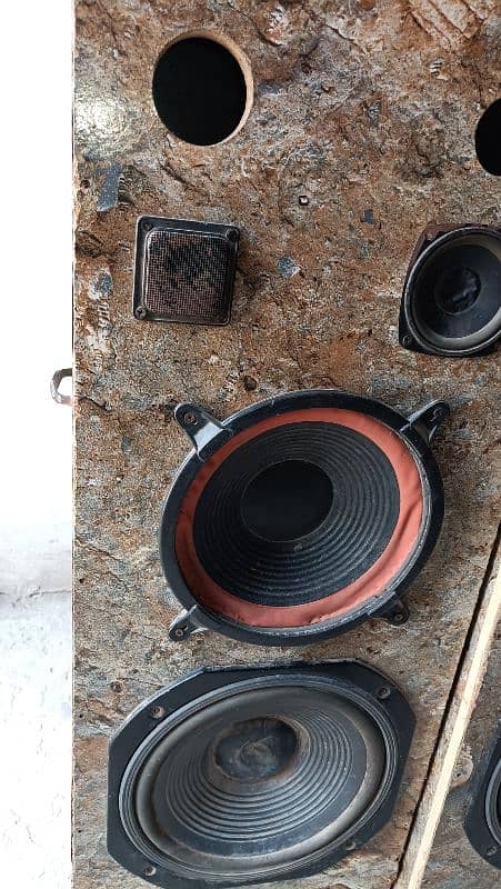 Wooden Heavy Weight Outdoor Speaker 3