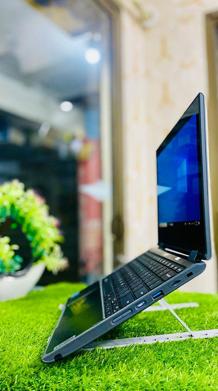 Lenovo 4gb ram  32gb ssd  touch screen rotate 360* Windows+android 0