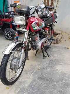 lush condition honda 125