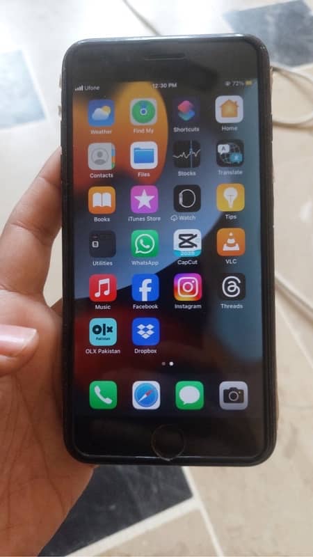 Iphone 7 plus 32gb Non PTA sim working  ( single show ) 3