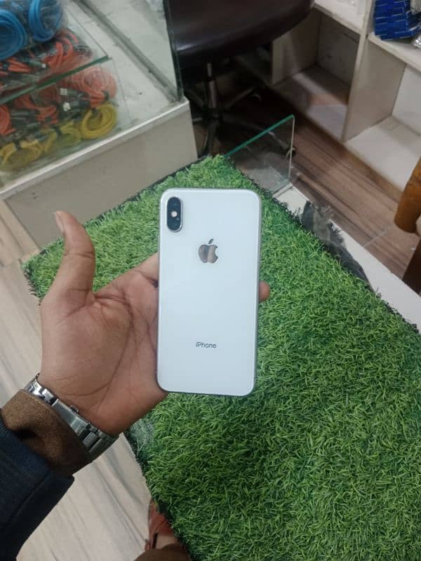 iphone x 256gb PTA approved good condition 1