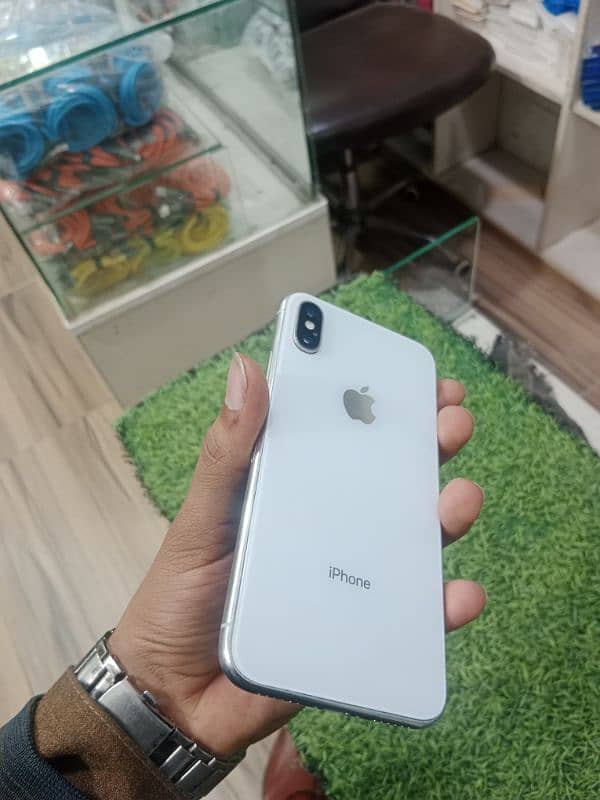 iphone x 256gb PTA approved good condition 7